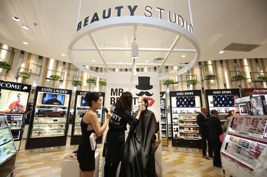Isetan Beauty美妆集合店闪耀上海大悦城，百货业迎来新活力
